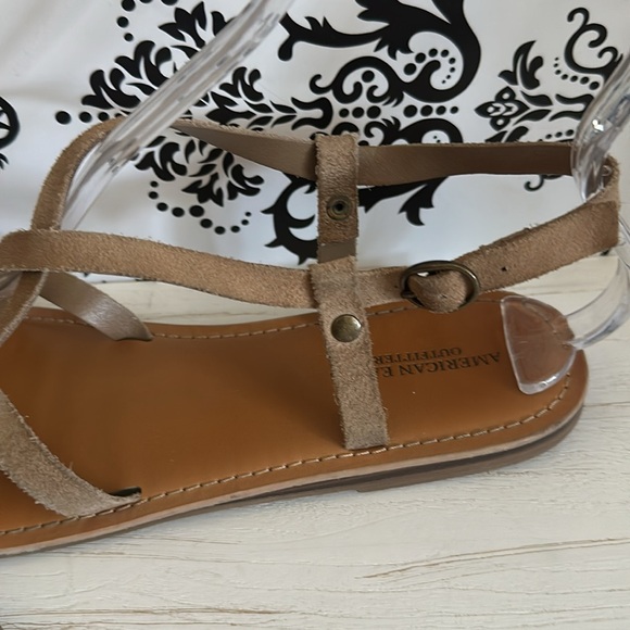 American Eagle Flat Leather Strap sandals brown/tan Size 10 - Picture 6 of 10